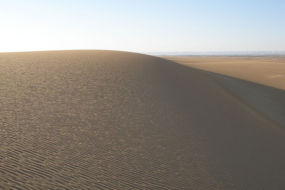 Sahara Desert of Egypt, Dunes.jpg