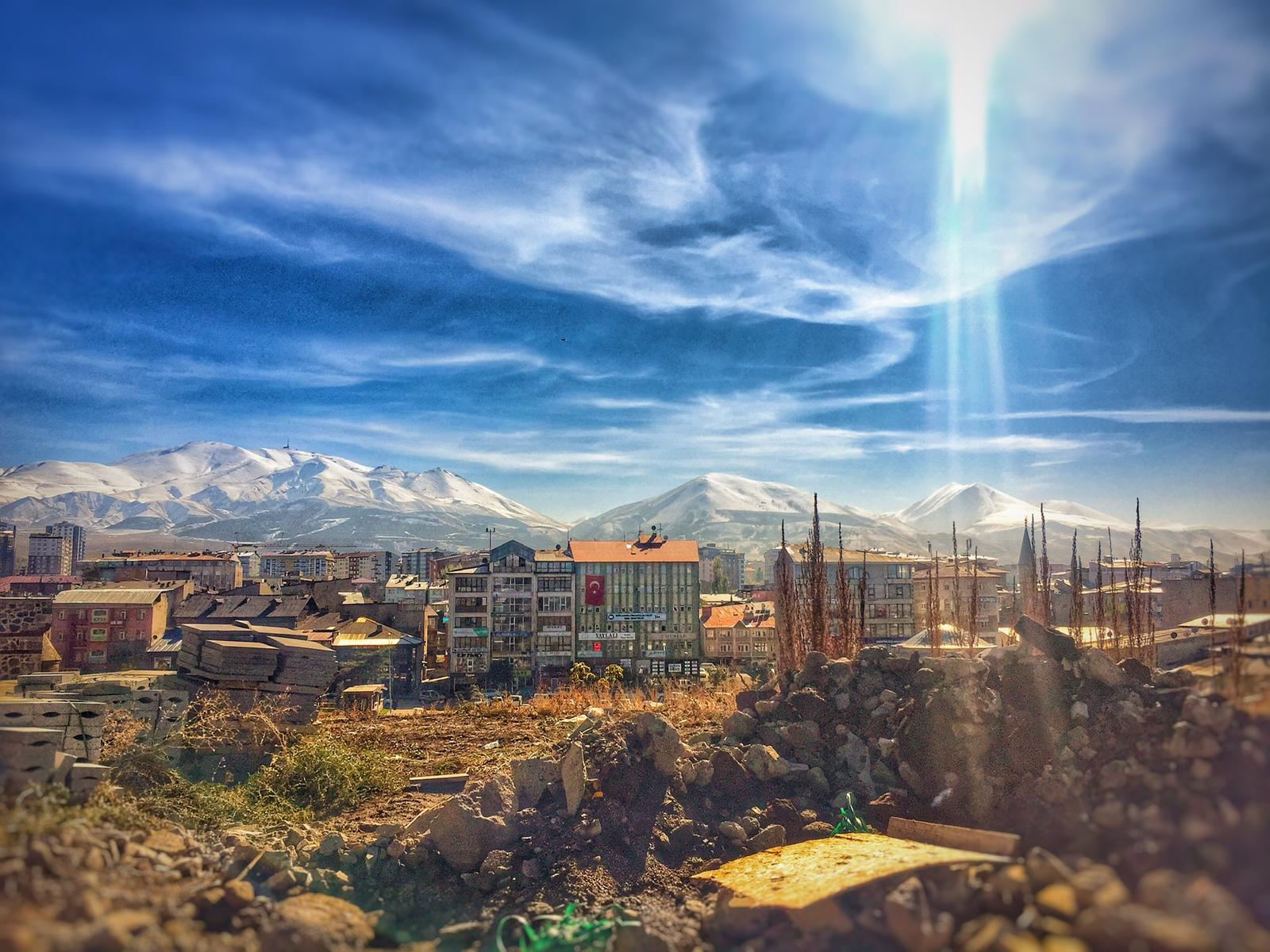 Erzurum and Palandoken Mount.jpg